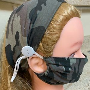 Green Camouflage Head-Wrap Face Mask